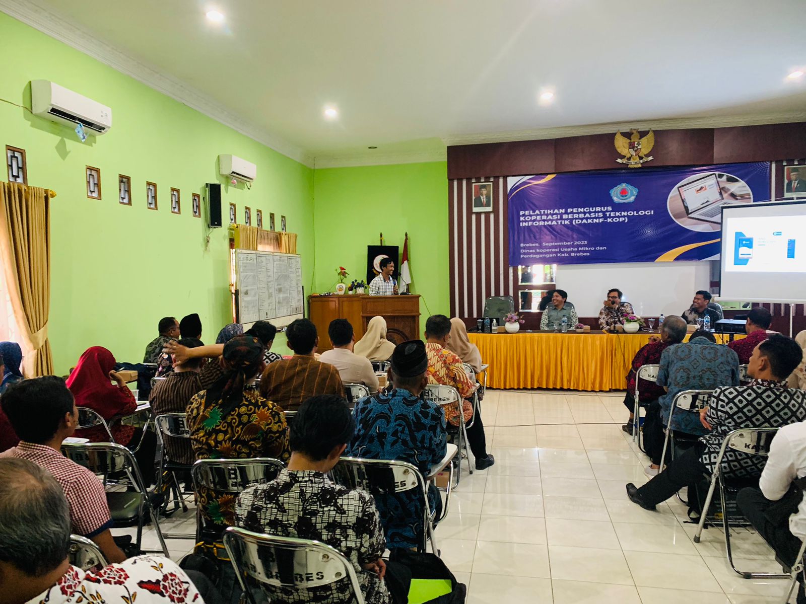 Penyerahan SHU Kepada Anggota KDMP